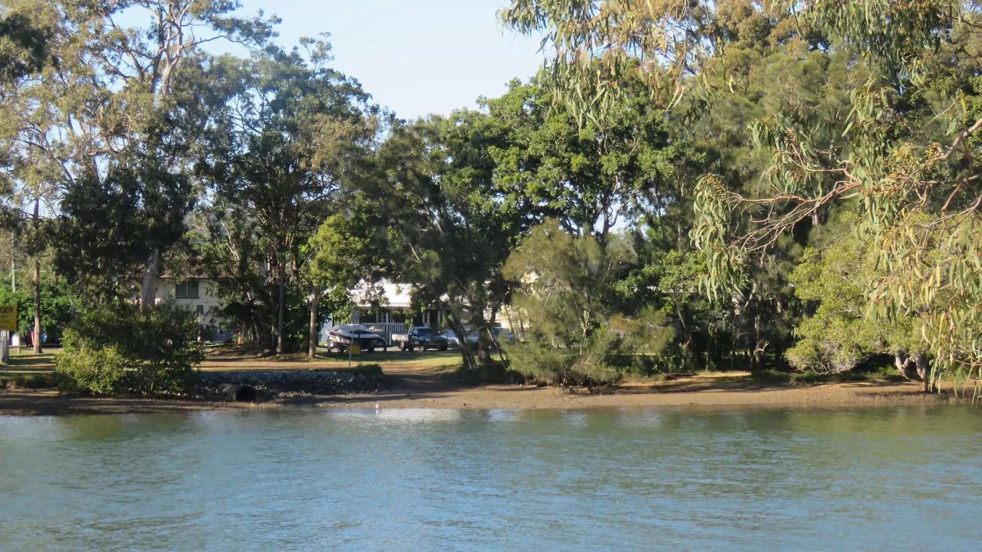 Waterfront House In Currumbin Gold Coast 0*,