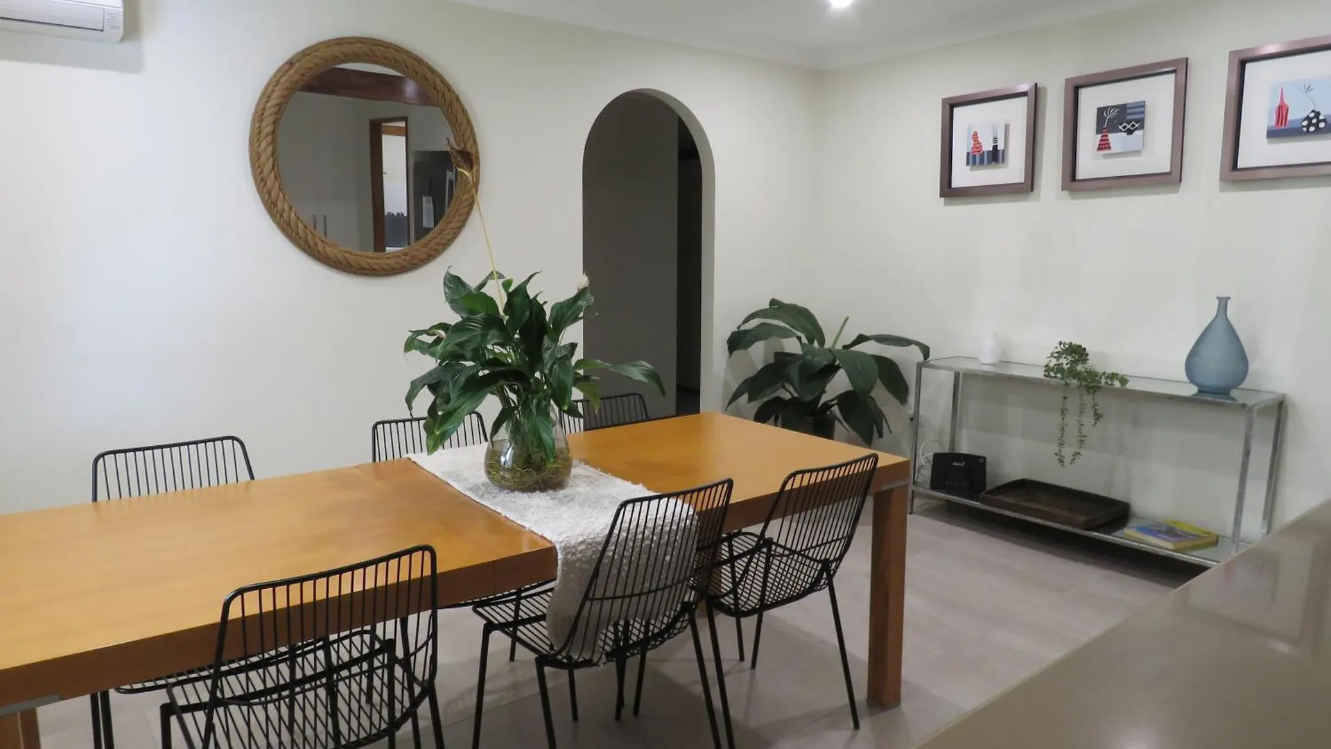 Waterfront House In Currumbin Gold Coast Holiday home